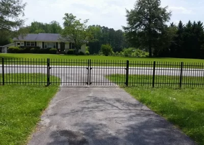 Reliable Fencing Contractors 9
