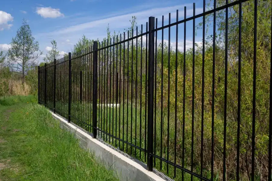 Dependable Metal Fencing in Chattanooga, TN Dependable Metal Fencing in Chattanooga, TN