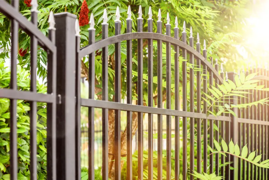 The Best Metal Fencing Options for Different Property Types Chattanooga, TN