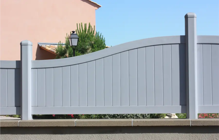 The Low-Maintenance Advantage of Vinyl Fencing Chattanooga, TN
